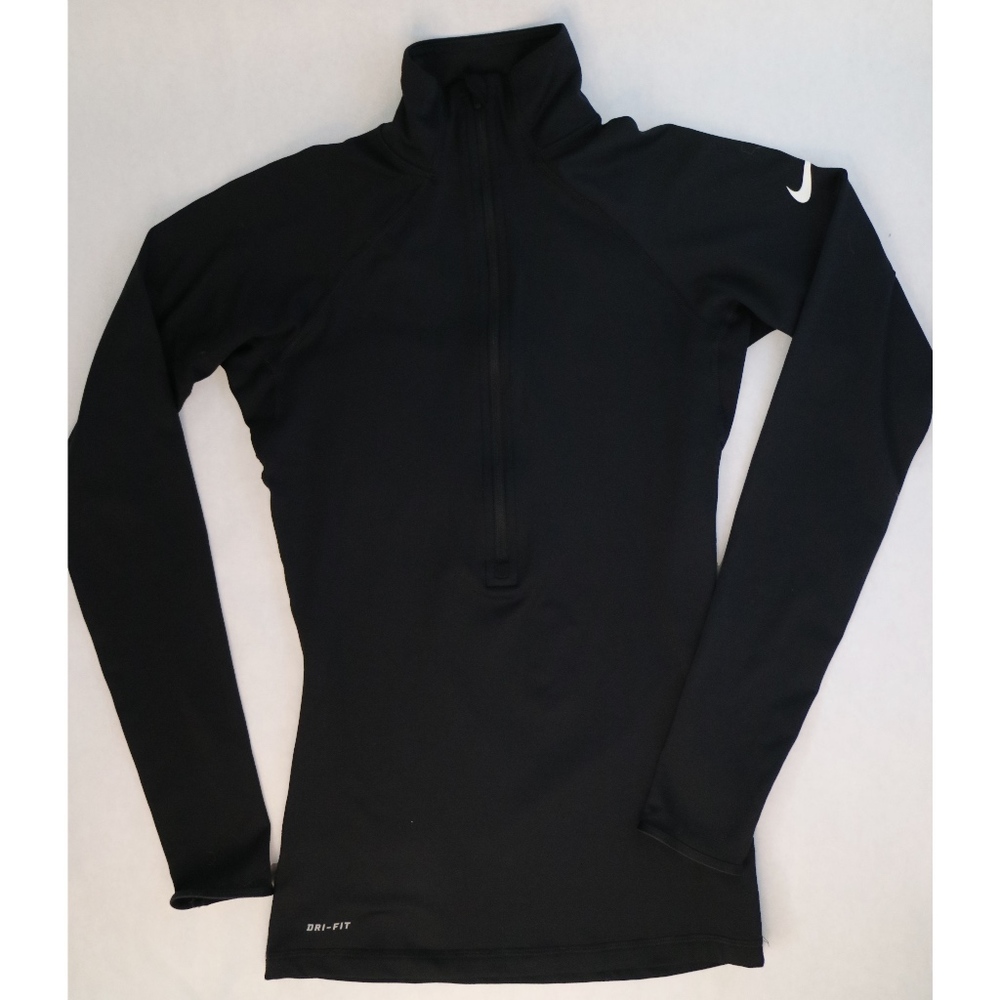Nike Pro Hyperwarm 1/2 Zip Top in Black